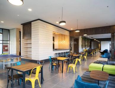 Apartamento de 1 alcoba en venta en Los Alcazares, Bogotá, 40 m² · foto 1 de 12