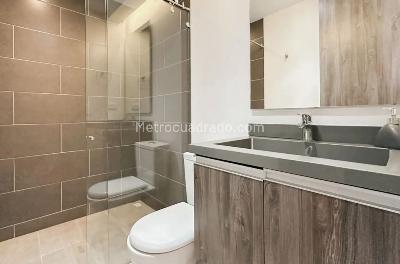 Apartamento de 1 alcoba en venta en Los Alcazares, Bogotá, 40 m² · foto 3 de 12