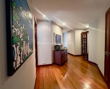 Apartamento en venta en El Refugio, Bogotá · foto 5 de 17