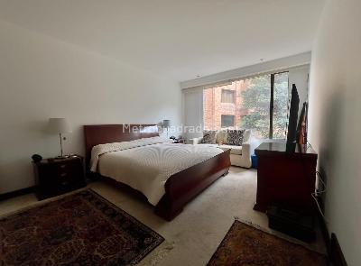 Apartamento en venta en El Refugio, Bogotá · foto 8 de 17