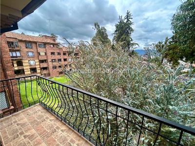 Apartamento de 4 alcobas en venta en Casablanca Suba, Bogotá, 231 m² · foto 3 de 15