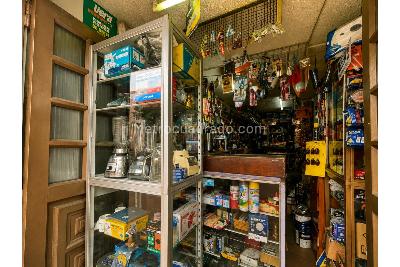 Casa en venta en Sabana De Tibabuyes, Bogotá · foto 7 de 17