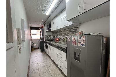 Apartamento en venta en Portales Del Norte, Bogotá · foto 2 de 16