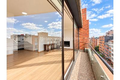 Apartamento en venta en Quinta Paredes, Bogotá · foto 3 de 17