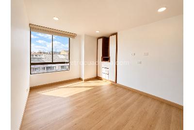 Apartamento en venta en Quinta Paredes, Bogotá · foto 8 de 17