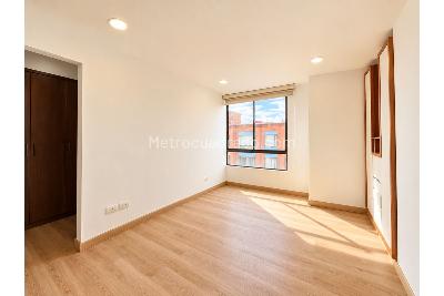 Apartamento en venta en Quinta Paredes, Bogotá · foto 9 de 17