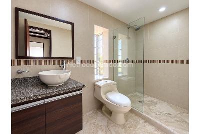 Casa de 4 alcobas en venta en La Campiña, Bogotá, 118 m² · foto 11 de 20