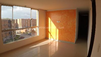 Apartamento de 3 alcobas en venta en San Mateo, Soacha, 53 m² · foto 2 de 14