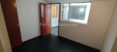 Casa de 5 alcobas en venta en Kennedy Techo, Bogotá, 109 m² · foto 5 de 14
