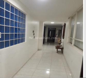 Casa de 5 alcobas en venta en San Antonio Sur, Bogotá, 240 m² · foto 11 de 11