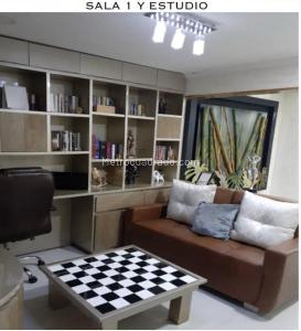 Casa de 5 alcobas en venta en San Antonio Sur, Bogotá, 240 m² · foto 5 de 11