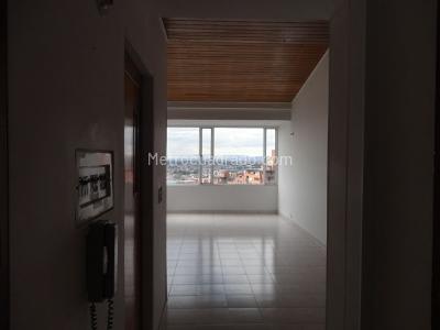 Apartamento de 2 alcobas en venta en Cataluña, Bogotá, 95 m² · foto 9 de 20
