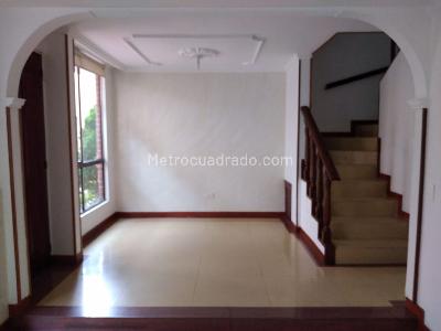 Casa de 4 alcobas en venta en Colina Campestre, Bogotá, 140 m² · foto 4 de 19