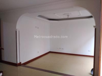 Casa de 4 alcobas en venta en Colina Campestre, Bogotá, 140 m² · foto 3 de 19