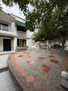 Casa de 5 alcobas en venta en Miramar, Barranquilla, 250 m² · foto 12 de 16
