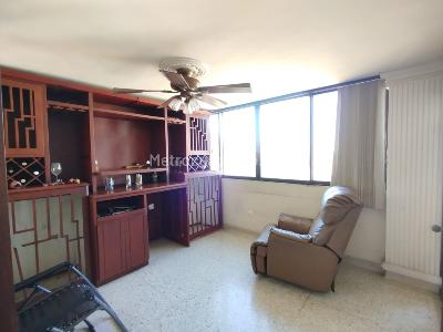 Apartamento de 3 alcobas en venta en Ciudad Jardin, Barranquilla, 145 m² · foto 4 de 12