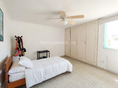 Apartamento de 3 alcobas en venta en Ciudad Jardin, Barranquilla, 145 m² · foto 9 de 12