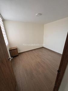 Apartamento de 2 alcobas en venta en Senderos De Madelena, Bogotá, 37 m² · foto 5 de 7