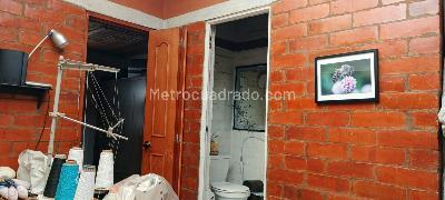 Casa de 2 alcobas en venta en Bosa, Bogotá, 216 m² · foto 2 de 9