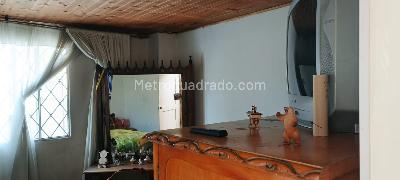 Casa de 2 alcobas en venta en Bosa, Bogotá, 216 m² · foto 3 de 9