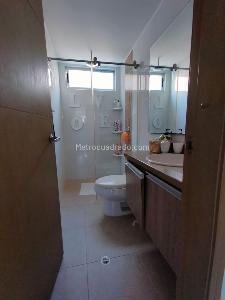 Apartamento de 3 alcobas en venta en Cabecera Del Llano, Bucaramanga, 105 m² · foto 10 de 20