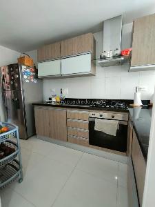 Apartamento de 3 alcobas en venta en Cabecera Del Llano, Bucaramanga, 105 m² · foto 4 de 20