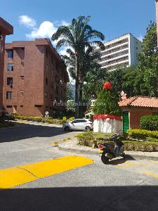 Apartamento de 1 alcoba en venta en Bosque Nativo, Ibagué, 47 m² · foto 2 de 11