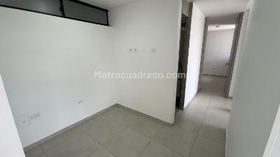 Apartamento de 3 alcobas en venta en Floridablanca, 79 m² · foto 6 de 17