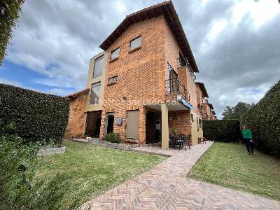 Casa de 4 alcobas en venta en Santa Cecilia 5, Chía, 290 m² · foto 3 de 20