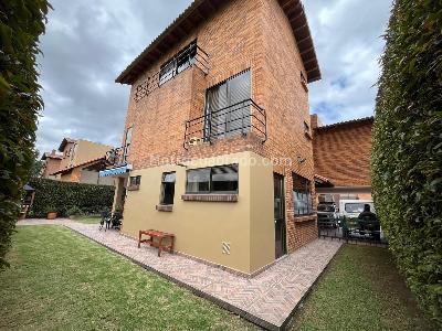 Casa de 4 alcobas en venta en Santa Cecilia 5, Chía, 290 m² · foto 2 de 20
