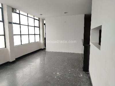 Casa de 4 alcobas en venta en Centro, Funza, 390 m² · foto 8 de 18