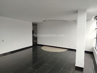 Casa de 4 alcobas en venta en Centro, Funza, 390 m² · foto 7 de 18