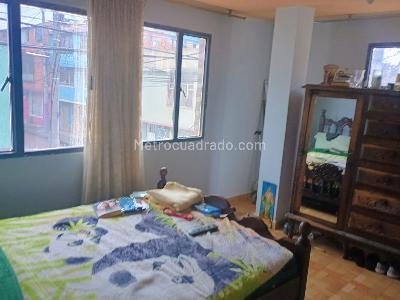 Casa de 3 alcobas en venta en Villa Gladys, Bogotá, 184 m² · foto 6 de 11
