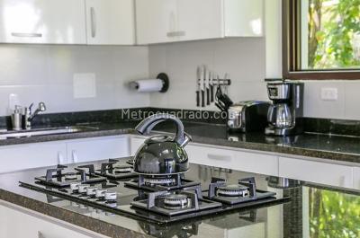Casa de 4 alcobas en venta en Villavicencio, Villavicencio, 602 m² · foto 11 de 19