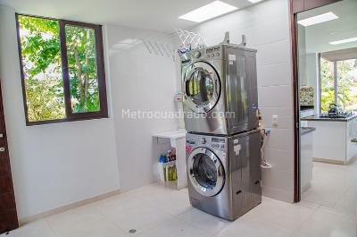 Casa de 4 alcobas en venta en Villavicencio, Villavicencio, 602 m² · foto 13 de 19