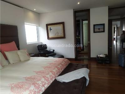 Apartamento de 4 alcobas en venta en Chico, Bogotá, 388 m² · foto 15 de 20