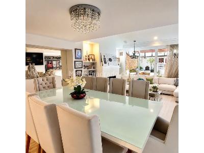 Casa de 3 alcobas en venta en Santa Barbara, Bogotá, 381 m² · foto 4 de 20