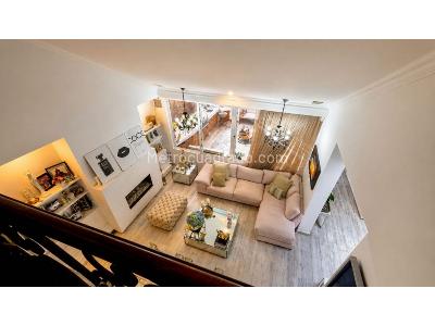 Casa de 3 alcobas en venta en Santa Barbara, Bogotá, 381 m² · foto 10 de 20