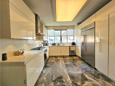 Apartamento de 5 alcobas en venta en Chico, Bogotá, 450 m² · foto 17 de 20