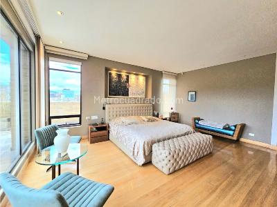 Apartamento de 5 alcobas en venta en Chico, Bogotá, 450 m² · foto 19 de 20