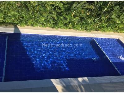 Casa de 4 alcobas en venta en Lagos Del Peñon, Girardot, 200 m² · foto 3 de 10