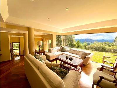 Casa de 3 alcobas en venta en Bosques De Torca, Bogotá, 370 m² · foto 2 de 20