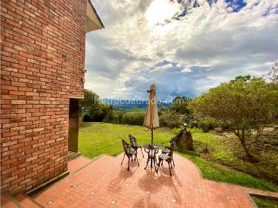 Casa de 3 alcobas en venta en Bosques De Torca, Bogotá, 370 m² · foto 14 de 20