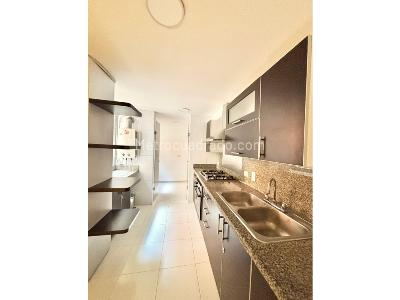 Apartamento en venta en Contador, Bogotá · foto 7 de 20