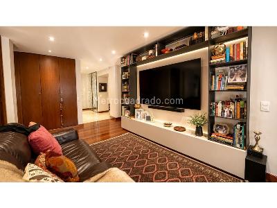 Apartamento de 3 alcobas en venta en Chico, Bogotá, 226 m² · foto 10 de 20