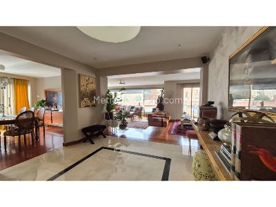 Apartamento de 3 alcobas en venta en Chico, Bogotá, 226 m² · foto 11 de 20