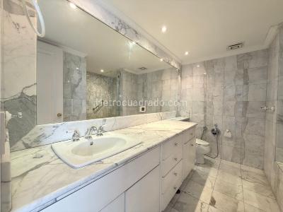 Apartamento en venta en Chico, Bogotá · foto 15 de 20