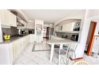 Apartamento de 5 alcobas en venta en San Patricio, Bogotá, 400 m² · foto 16 de 20