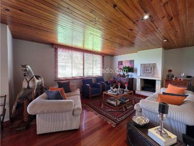 Apartamento de 4 alcobas en venta en San Patricio, Bogotá, 230 m² · foto 2 de 20