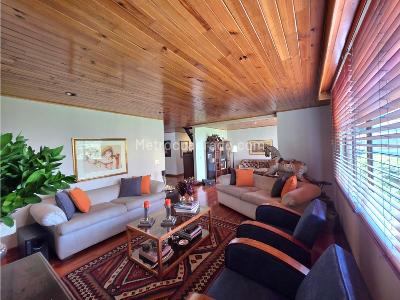 Apartamento de 4 alcobas en venta en San Patricio, Bogotá, 230 m² · foto 4 de 20